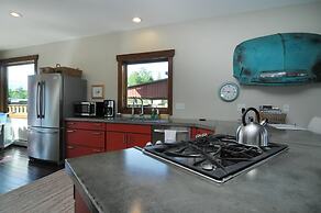 Salida Modern 3 Bedroom Holiday Home By Pinon Vacation Rentals