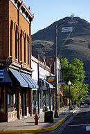 Salida Modern 3 Bedroom Holiday Home By Pinon Vacation Rentals