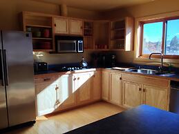 Salida Sol 3 Bedroom Holiday Home By Pinon Vacation Rentals