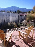 Salida Sol 3 Bedroom Holiday Home By Pinon Vacation Rentals