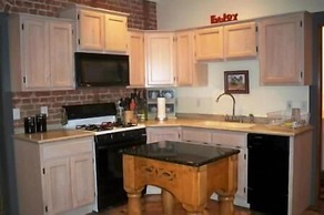 Scott s Downtown 1 Bedroom Holiday Home By Pinon Vacation Rentals