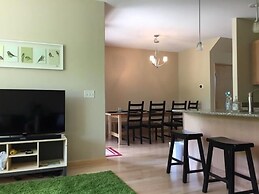 The River Side 2 Bedroom Holiday Home By Pinon Vacation Rentals