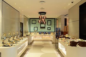 Novotel Guwahati GS Road Hotel