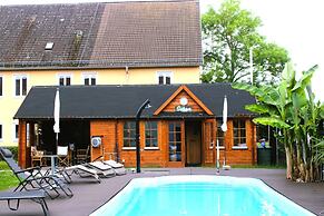 Ela's Appartementhaus