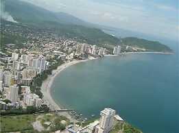 Apartamento Frente al Mar Edificio Iroka