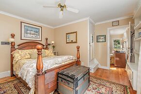 Fallen Tree Farm Bed & Breakfast