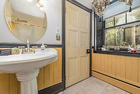 Fallen Tree Farm Bed & Breakfast