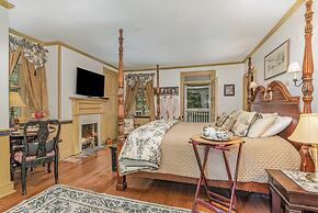 Fallen Tree Farm Bed & Breakfast