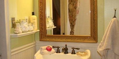 Fallen Tree Farm Bed & Breakfast