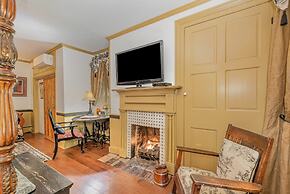 Fallen Tree Farm Bed & Breakfast