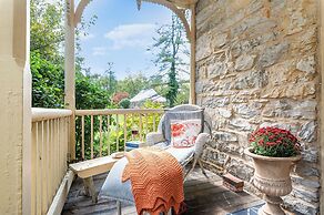 Fallen Tree Farm Bed & Breakfast