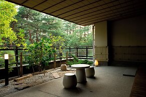 Tatsunokuchi Onsen Matsusaki