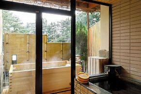 Tatsunokuchi Onsen Matsusaki