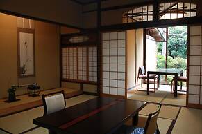 Tatsunokuchi Onsen Matsusaki