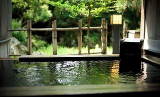 Tatsunokuchi Onsen Matsusaki