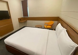 Max Hotels Prayagraj