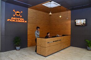 Max Hotels Prayagraj