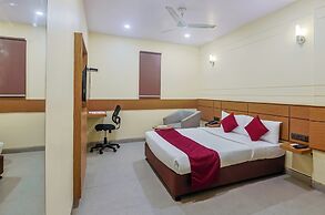 Max Hotels Prayagraj