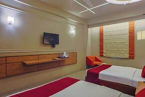 Max Hotels Prayagraj