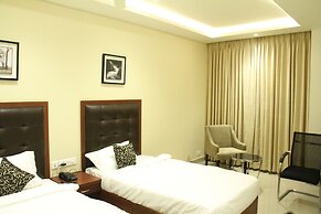 Hotel Hyderabad Grand
