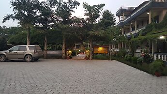 Chitwan Village Resort