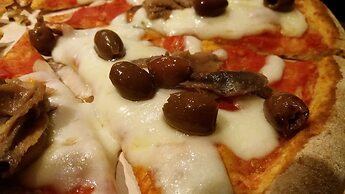 Quari Hotel Restaurant & Pizza