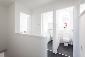 Brighton Holiday Village *Parking Included*