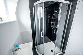 Brighton Holiday Village *Parking Included*