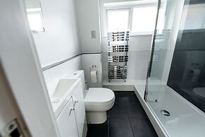 Brighton Holiday Village *Parking Included*