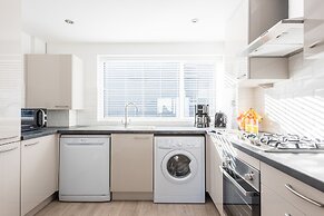 Brighton Holiday Village *Parking Included*