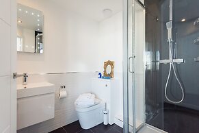 Brighton Holiday Village *Parking Included*