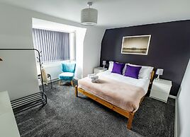 Brighton Holiday Village *Parking Included*