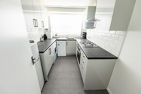 Brighton Holiday Village *Parking Included*