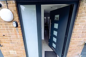 Brighton Holiday Village *Parking Included*