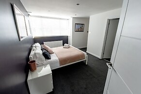 Brighton Holiday Village *Parking Included*