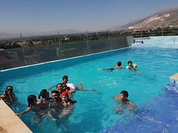 Delora Hotel and Suites