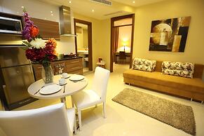 Delora Hotel and Suites