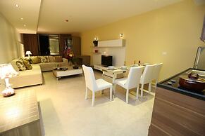 Delora Hotel and Suites