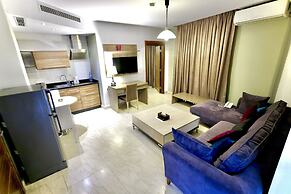 Delora Hotel and Suites