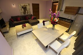 Delora Hotel and Suites