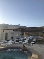 Delora Hotel and Suites