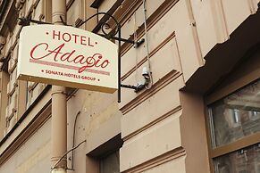 Adagio Renaissance Hotel