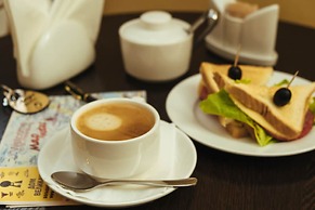 Adagio Renaissance Hotel