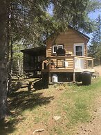 Longmuir's Hidden Cove Cottage Resort