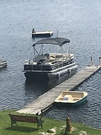 Longmuir's Hidden Cove Cottage Resort