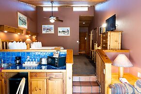 Red Cliffs Lodge Moab