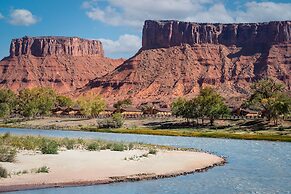 Red Cliffs Lodge Moab