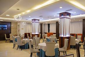 Azzeman Hotel