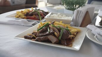 Los Delfines de Chicama