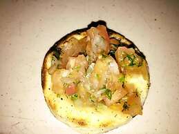 Posada Come So In The Bush